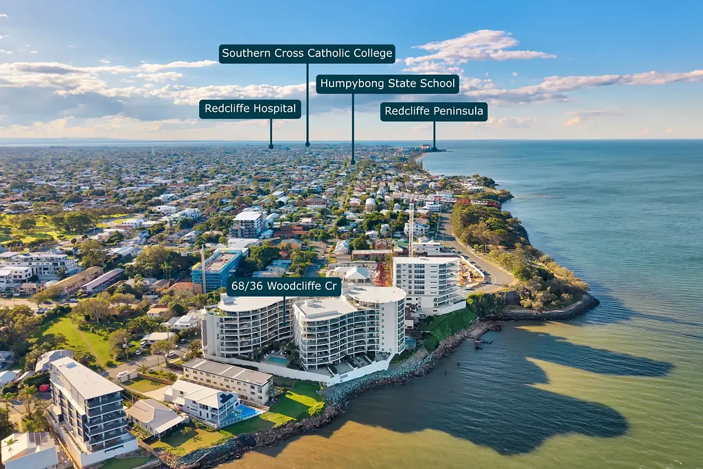 Woody Point 3 Bedroom Warerfront Living at Woody Point