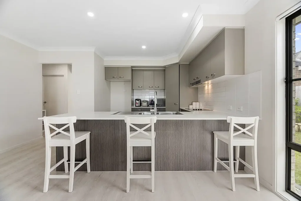 Coomera 4Moenga The Perfect Blend of Space, Style & Convenience