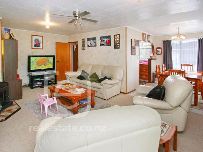 23 Ferndown Avenue, Papatoetoe, Auckland - Manukau, 3部屋, 1バスルーム