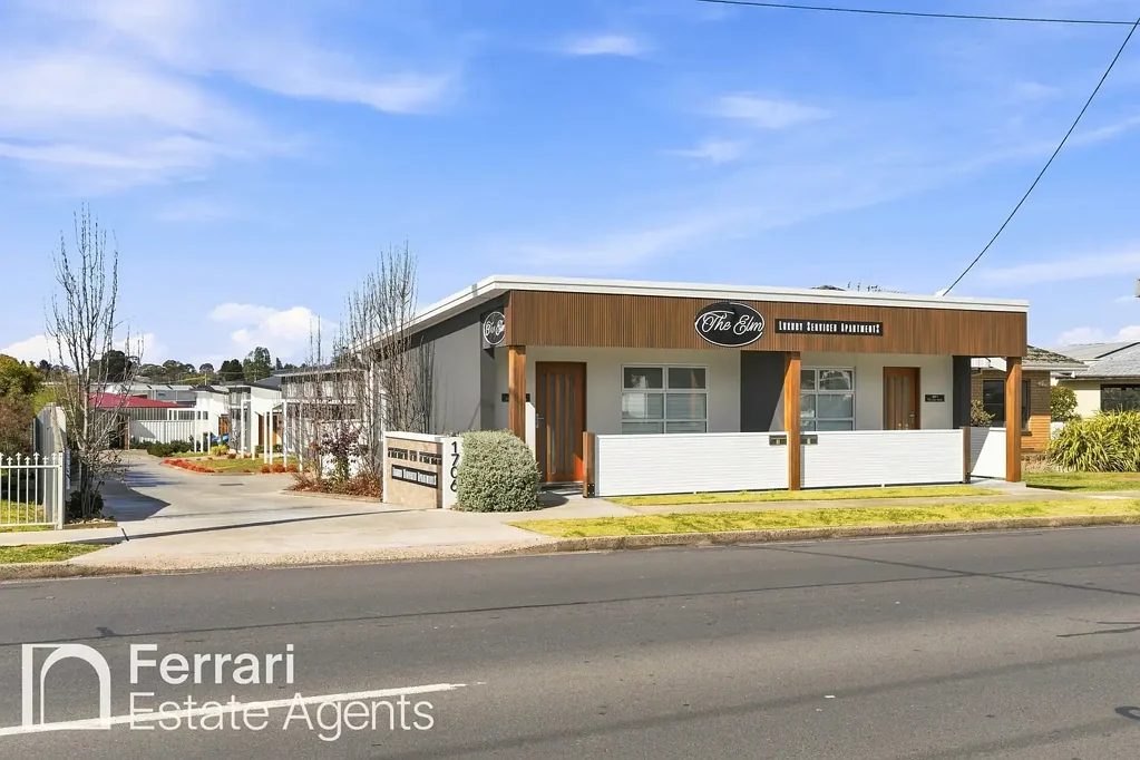 Orange 9 Slaapkamer The Elm Luxury Apartments ~ A Ready-Made Accommodation Investment