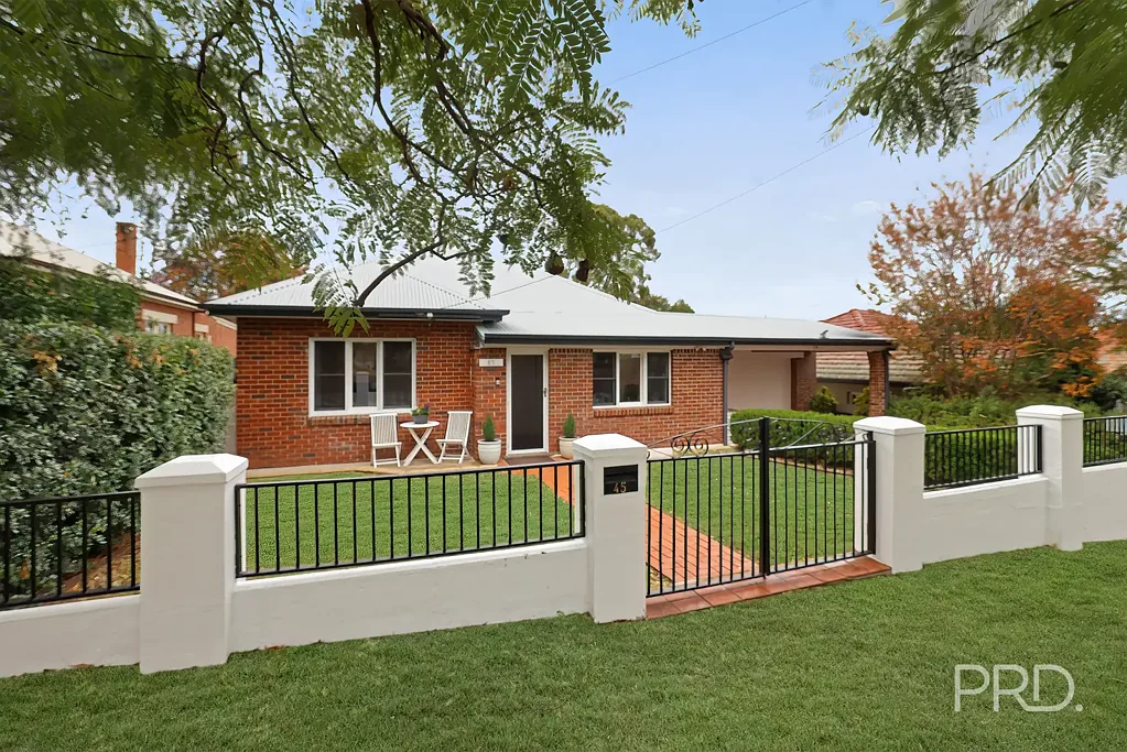 45 Roderick Street, Tamworth, NSW 2340