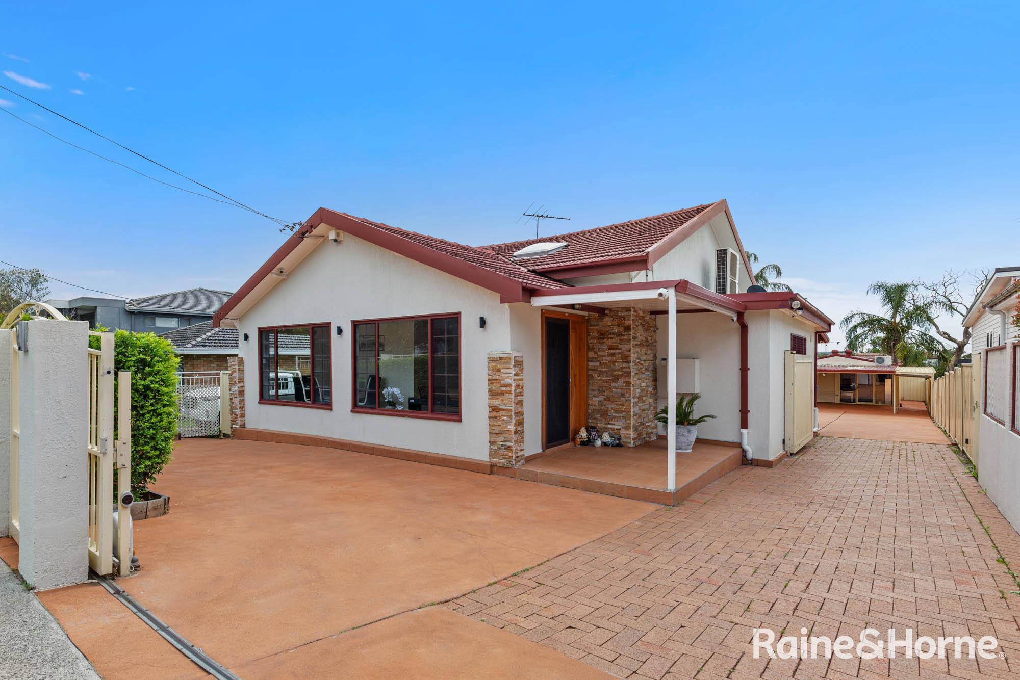 99 MOOREFIELDS RD, KINGSGROVE NSW 2208, 0 Bedrooms, 0 Bathrooms, House