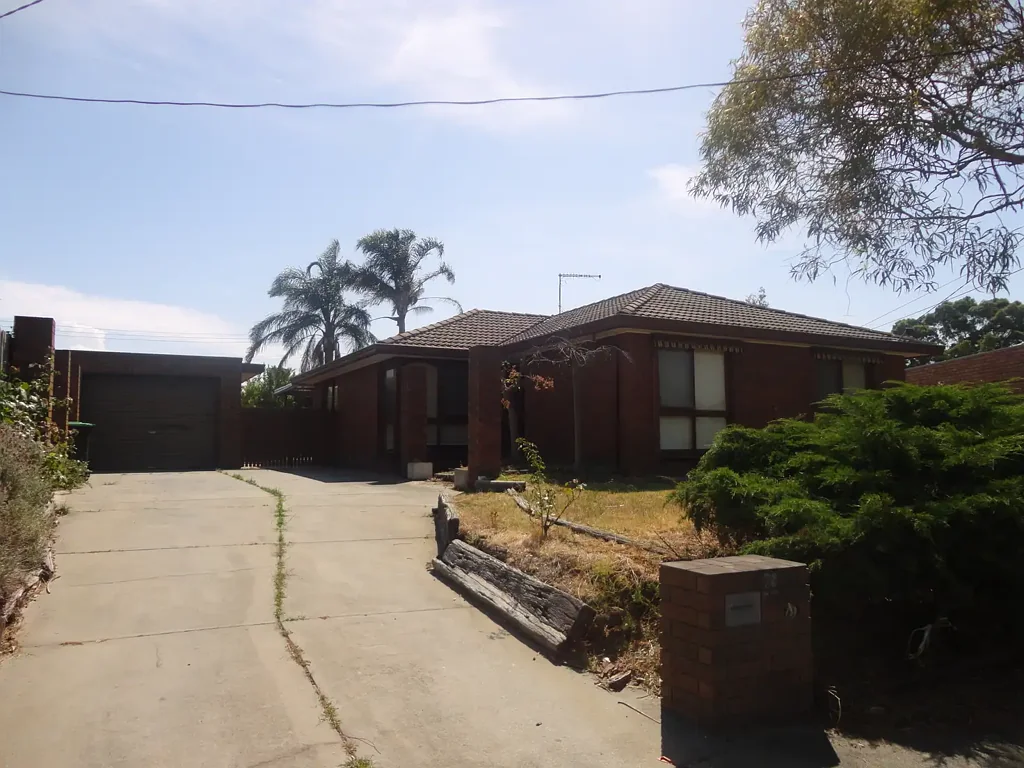 IDEALLY LOCATED FAMILY HOME