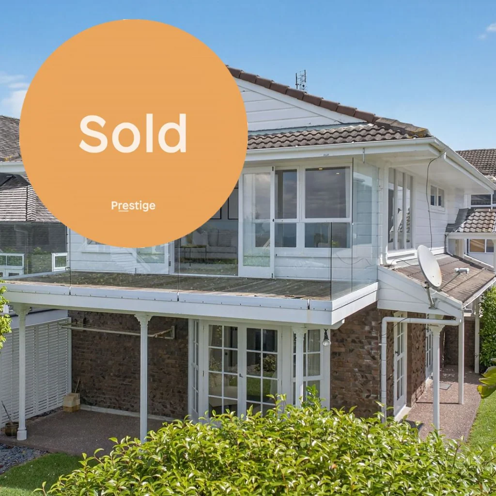 2/33 Gulf View Road, Murrays Bay, North Shore City, Auckland