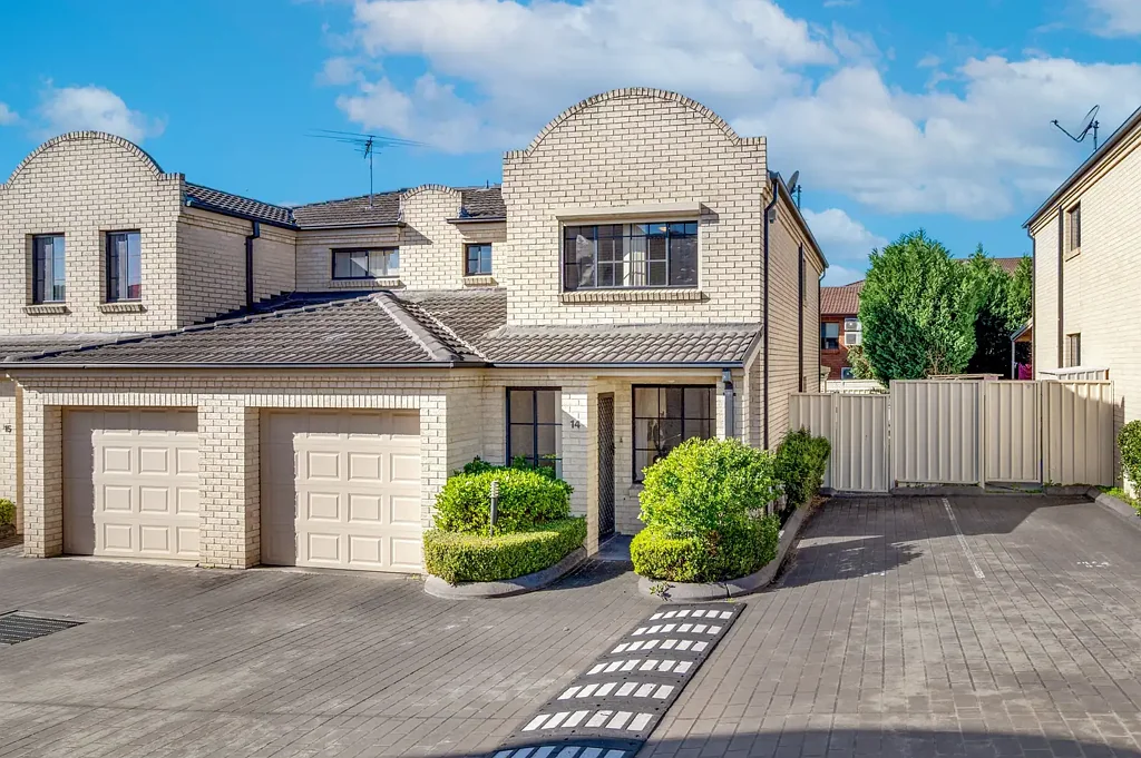 14/46-52 Wattle Road, Casula, NSW 2170
