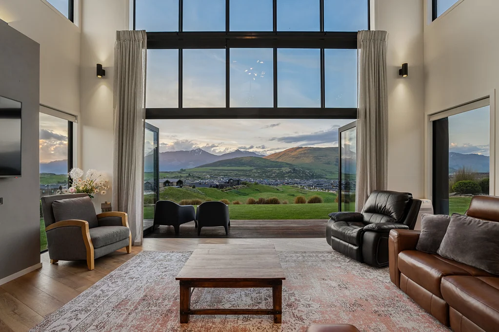 Jacks Point 4房  Elevated elegance on Orford Drive