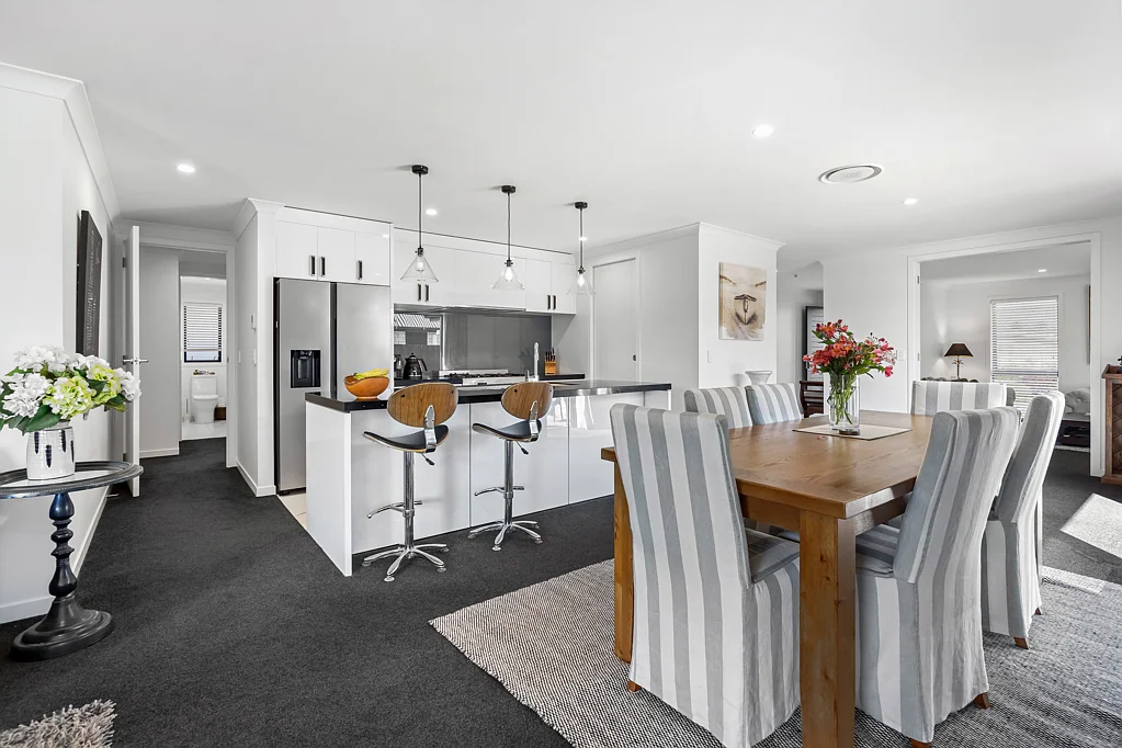 One Tree Point 4房  Vendor is packing - Act Now!