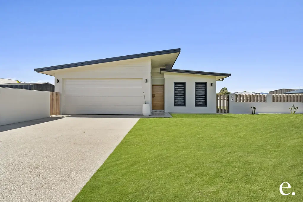 Mareeba 4房  MODERN LUXURY, NEAR NEW FAMILY HOME IN AMAROO!