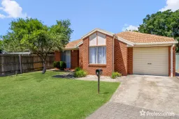 13 Varna Court, Hillside