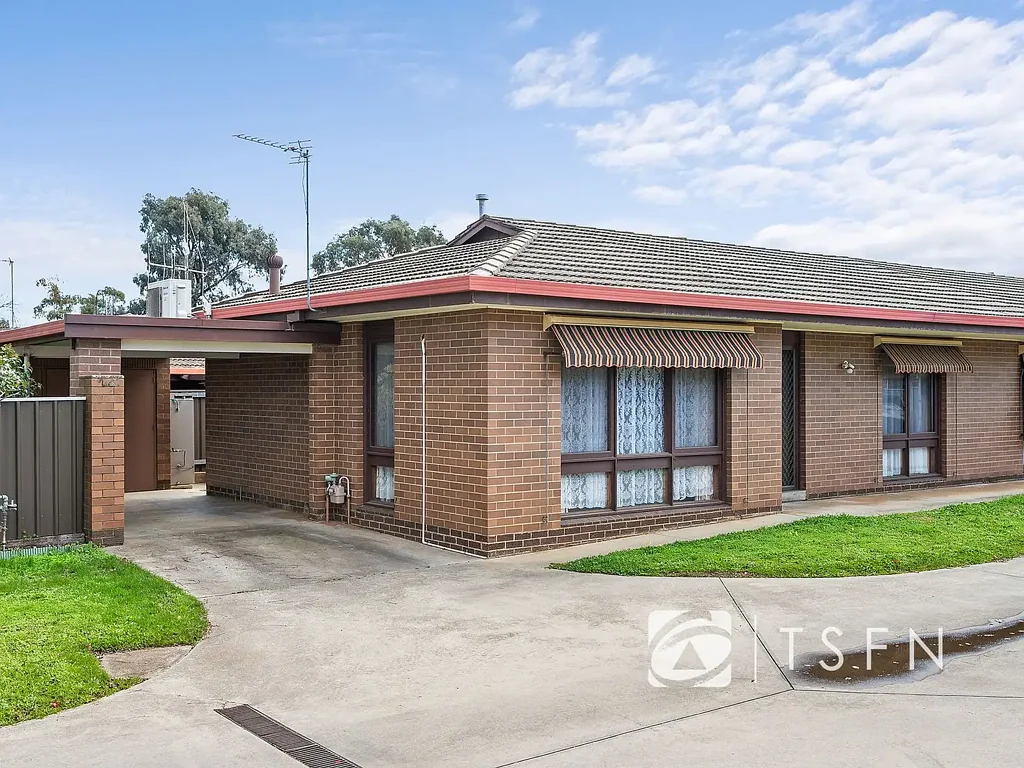 1/2 Rodney Street, Flora Hill, VIC 3550