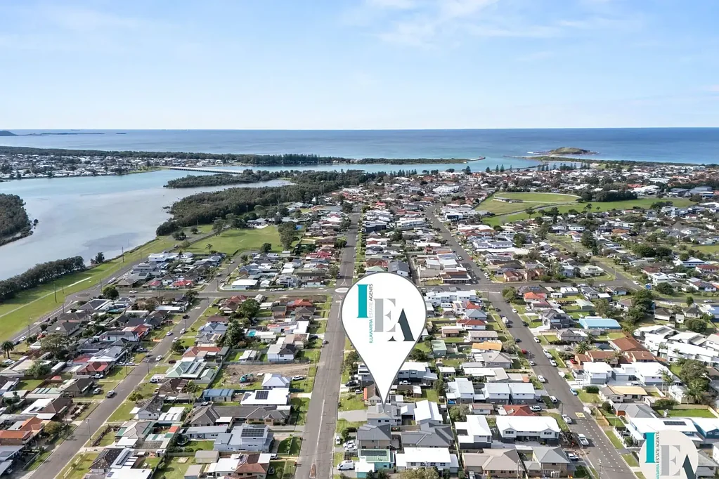 Lake Illawarra 5Zimmer Two homes plus a home office!