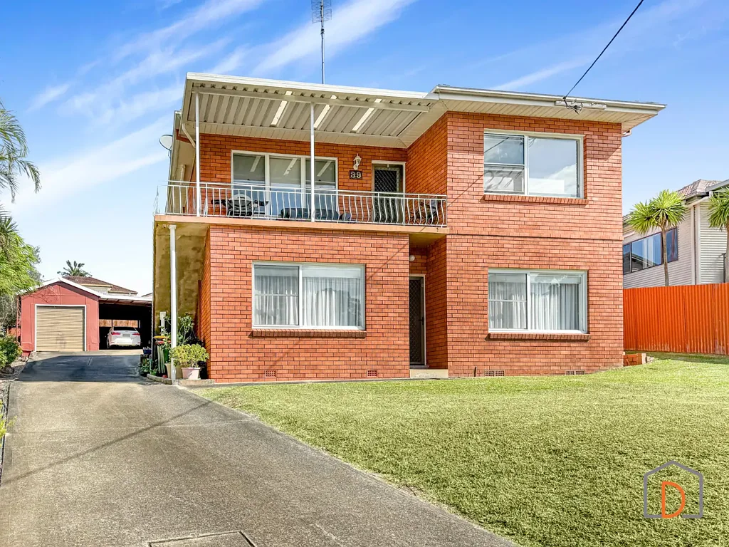 Unanderra 5Zimmer SOLID INVESTMENT WITH DUAL INCOME!