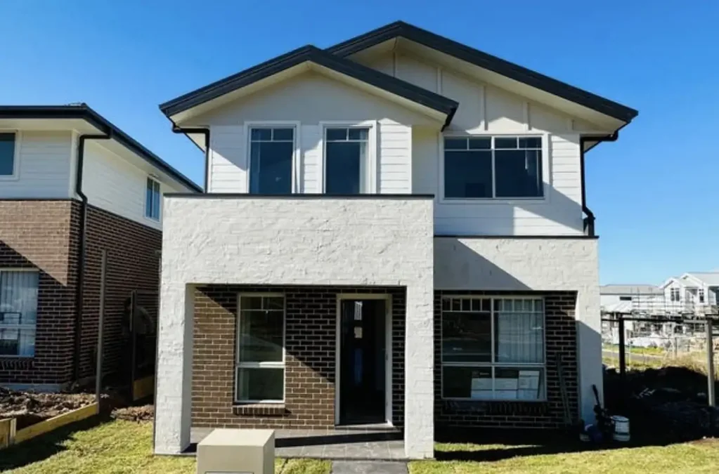 Five-Bedroom Residence | Modern Comfort and Family Convenience