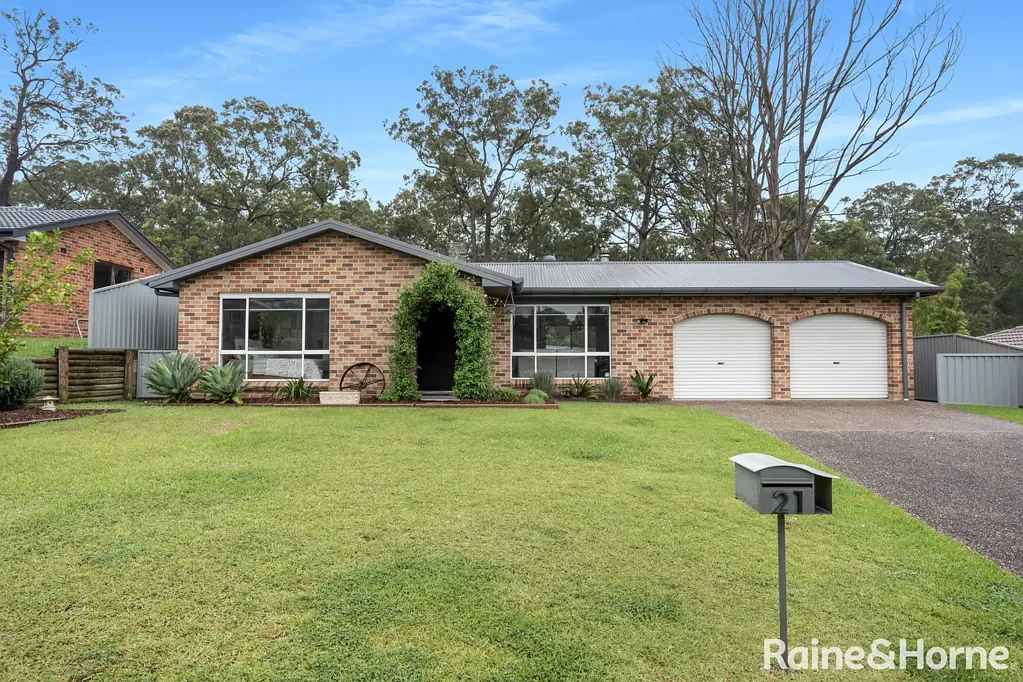 21 Kareela Crescent, North Nowra, NSW 2541