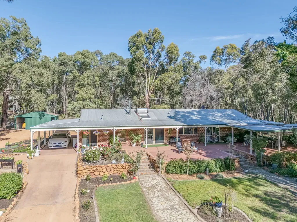 Mount Helena 4房  A Country Home For You and Your Family