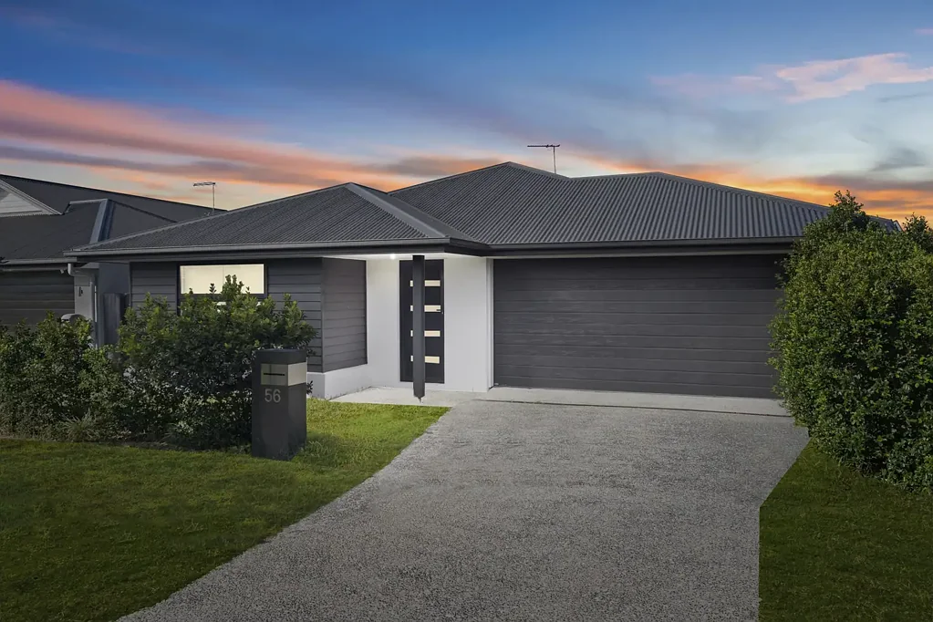 Park Ridge 4 Bedroom Modern Luxury Meets Effortless Family Living in Park Ridge