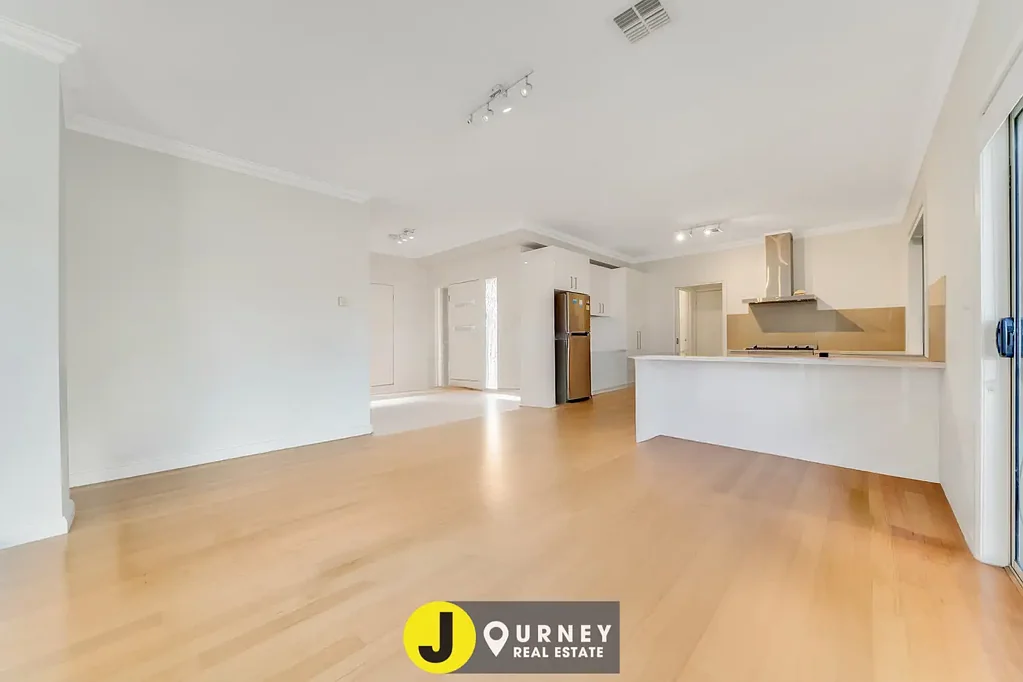 Seaford 3Zimmer High-Yield Coastal Investment or Lifestyle Winner – Walk to the Beach