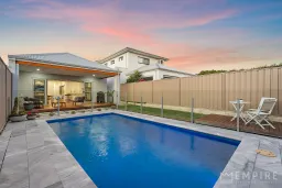 7B Henning Crescent, Manning