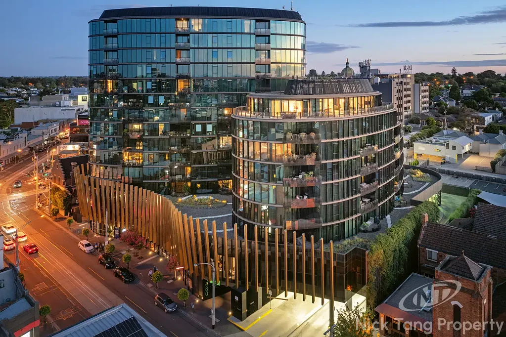 Hawthorn East 4Kwarto PENTHOUSE BRILLIANCE WITH CITY SKYLINE PANORAMA