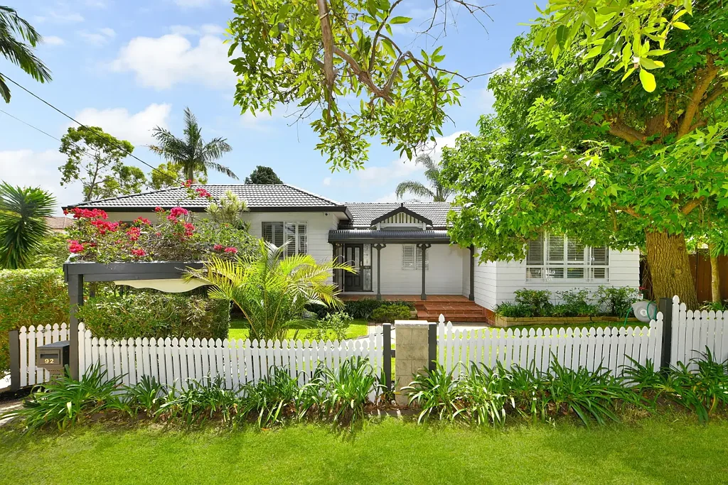 Oatley 5Kwarto Charming Cottage-Style Family Home