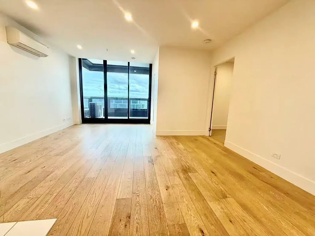 Stunning 3-Bedroom Apartment with Breathtaking Views READY TO MOVE IN