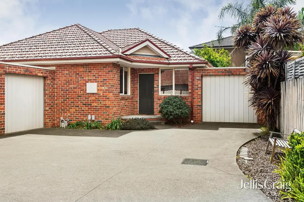 Bentleigh East 3Kwarto A family size McKinnon zone hideaway