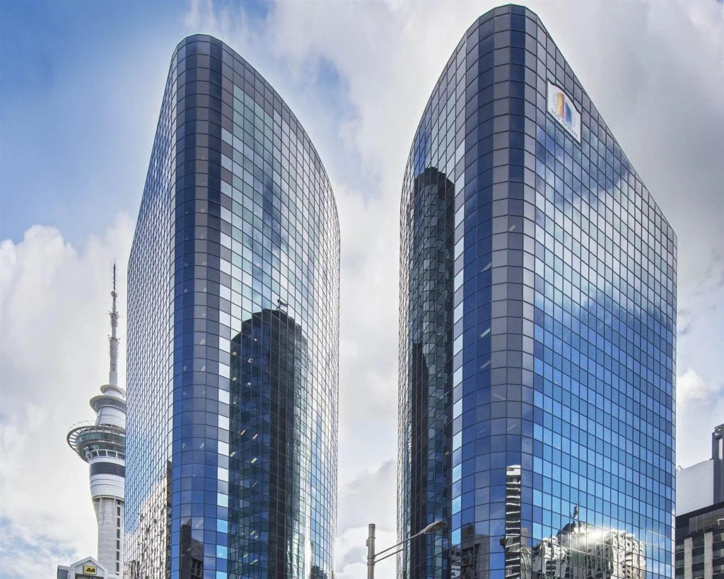 Auckland Central CBRE – BRAND NEW “AIR SUITE”