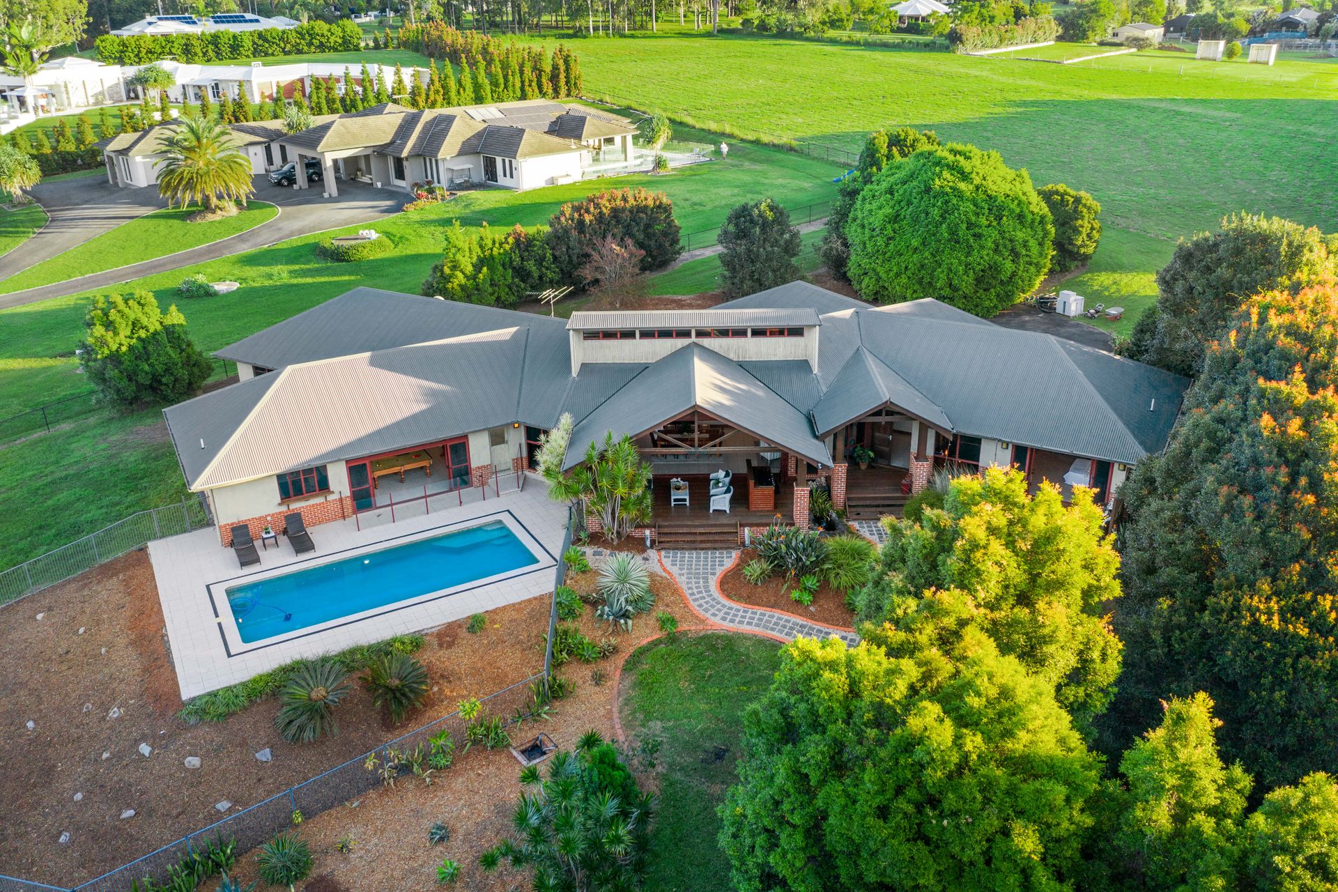 5 WARWICK LANE, SAMFORD VALLEY QLD 4520, 0 chambres, 0 salles de bain, House