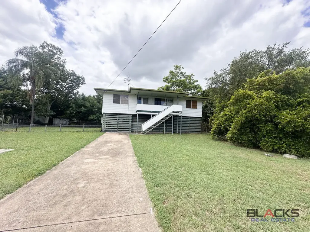 Dysart 3房  READY TO MOVE IN – HIGHSET HOME WITH LARGE BLOCK, FRONT DECK AND ROOM TO GROW