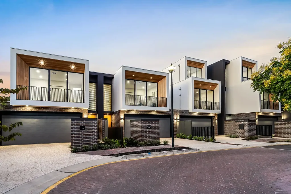 Lockleys 4房  Score Breathtaking Luxury & Flawless Design Finish In This Exclusive Lockleys Enclave