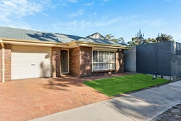 3/4 Wellington Street, Alberton