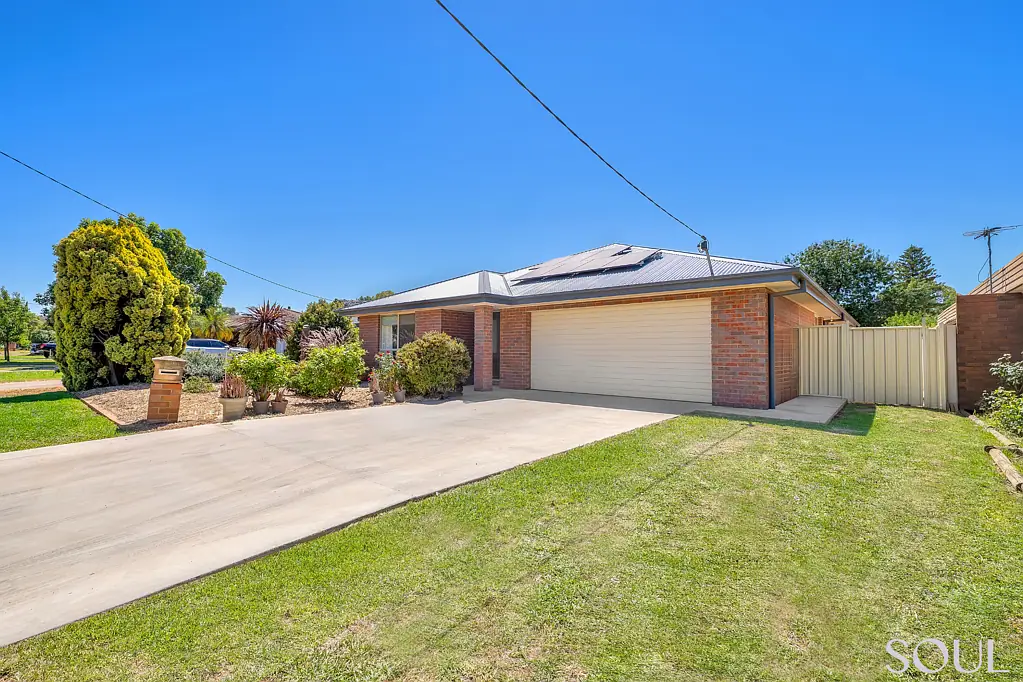 33 Marcus Street, Griffith, NSW 2680