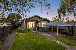72 Eversleigh Road, Belmont, North Shore City