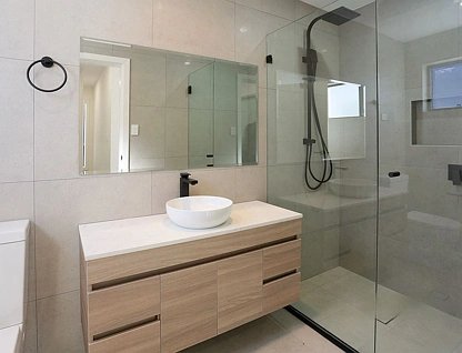 5 BEEDER HUGE LUXURY NO STRATA DUPLEX, Schofields, Outer Western Sydney, 5 Bedrooms, 3 Bathrooms, House