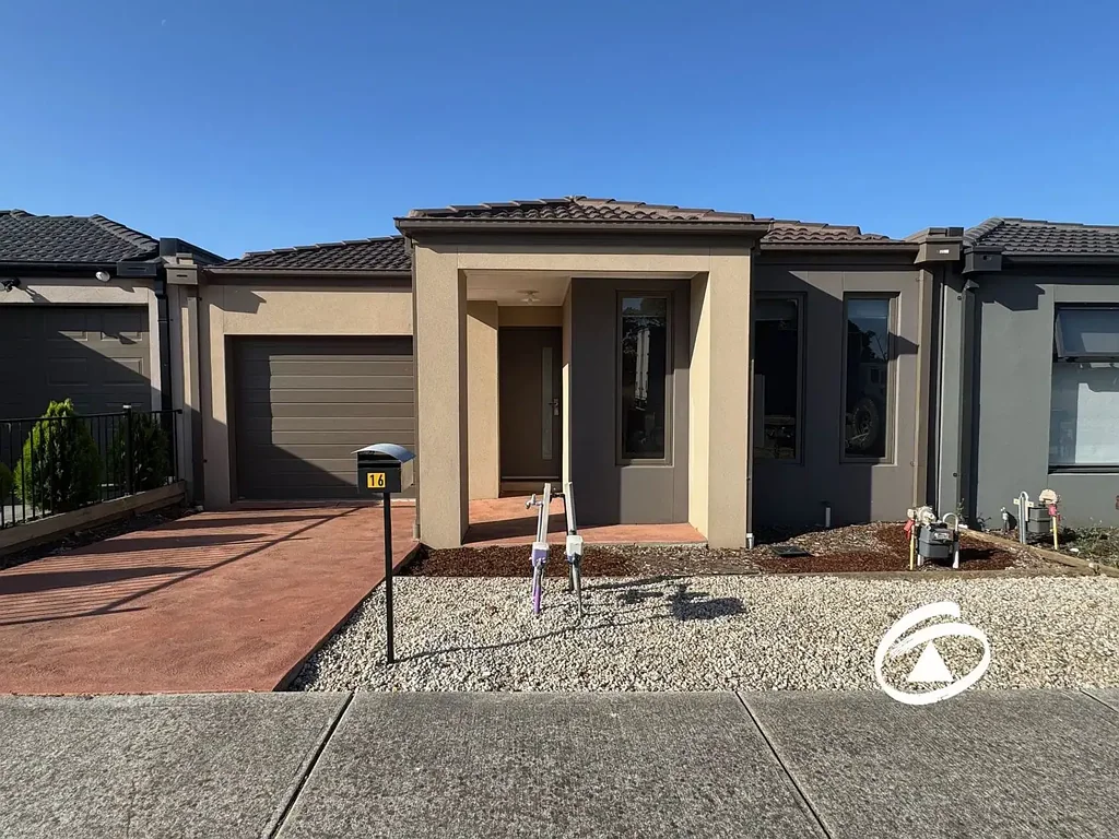 MODERN LIVING IN PRIME LOCATION