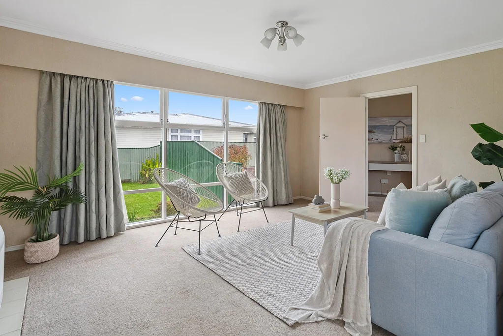 634 Queen Street East, Levin