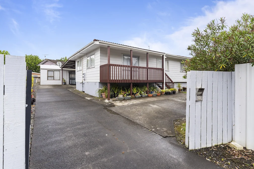 57 Te Irirangi Drive, Clover Park, Manukau City, Auckland