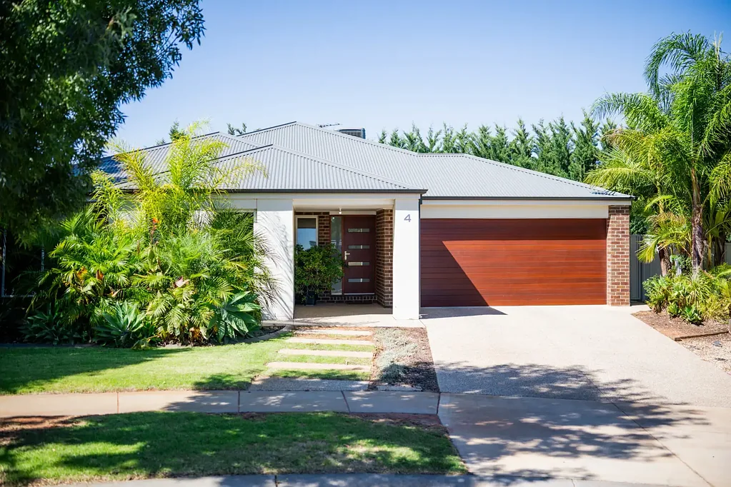 4 Ajuga Court, Buronga, NSW 2739