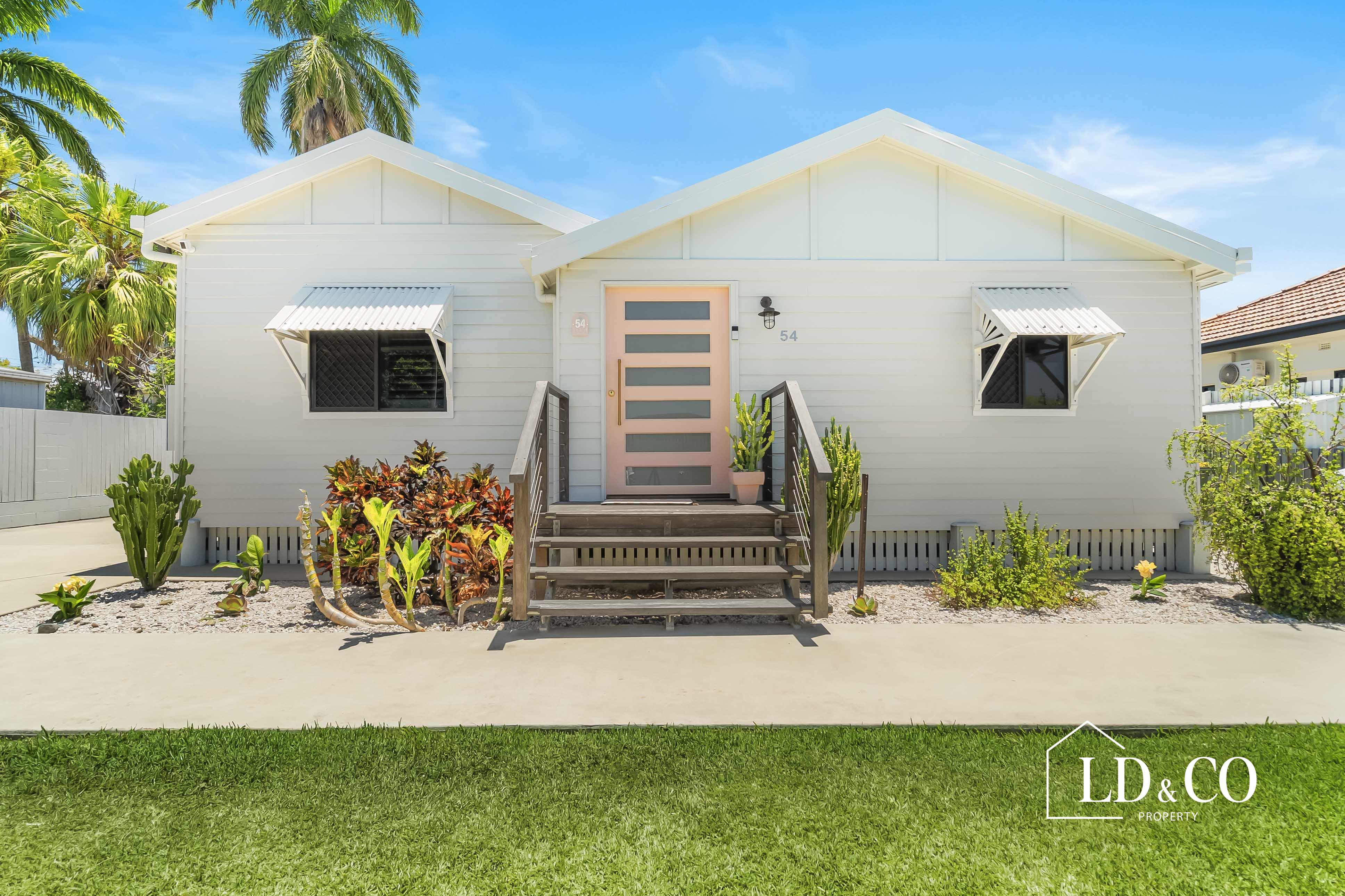 54 MACKENZIE ST, WEST MACKAY QLD 4740, 0 habitaciones, 0 baños, House