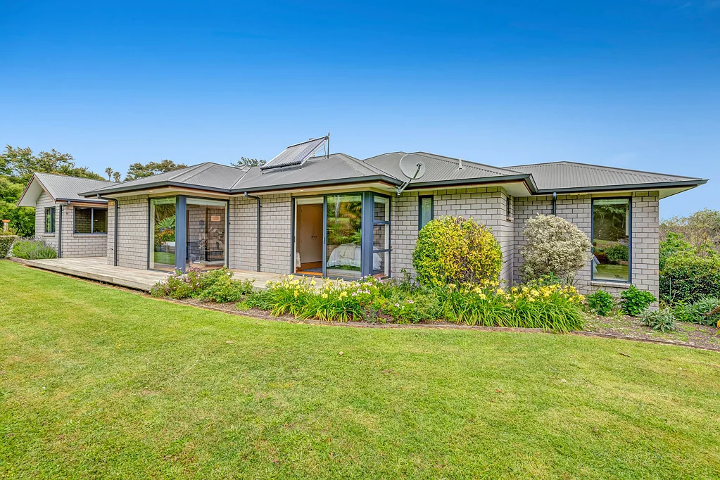 47 McCallum Drive, Sandspit, Rodney, Auckland