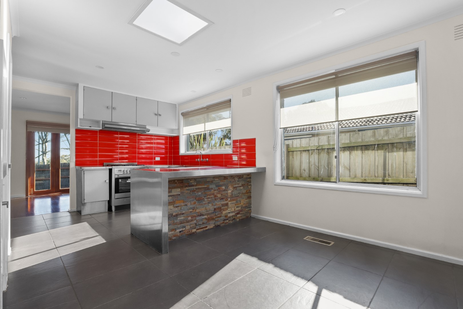 1030 NEPEAN HWY, MORNINGTON VIC 3931, 0部屋, 0バスルーム, House