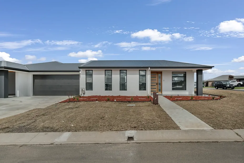 Goulburn 3 Bedroom Brand New : Great Investment or First Home!
