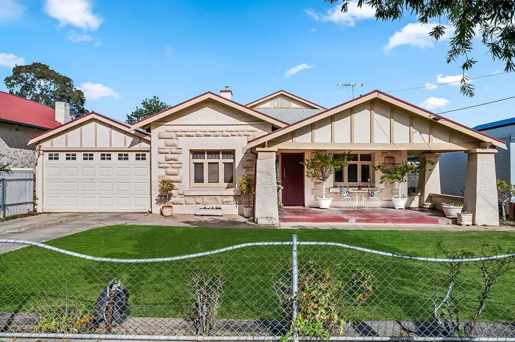 9 Cedar Avenue, Woodville South, SA 5011