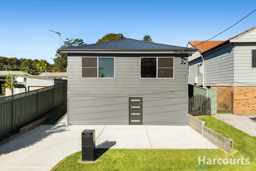 2 Roath Street, Cardiff, NSW 2285