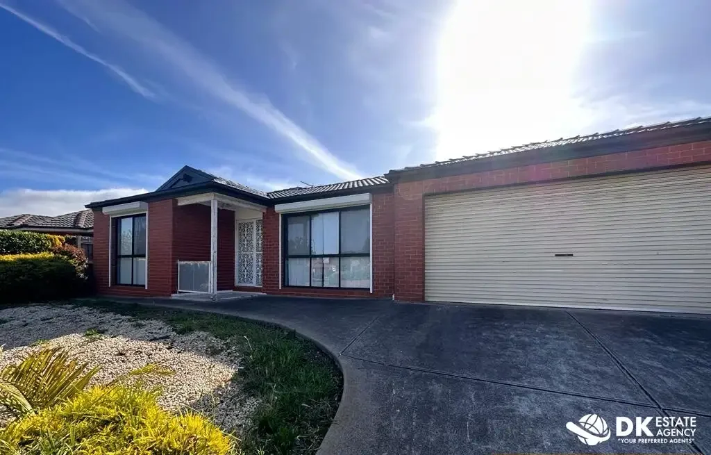 Attractive family home in the heart of Cairnlea.
