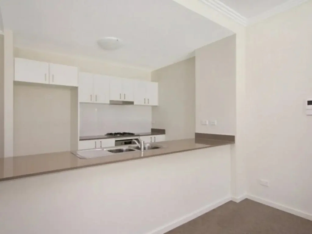 Brand New 2 Bedroom Apartment Level 5