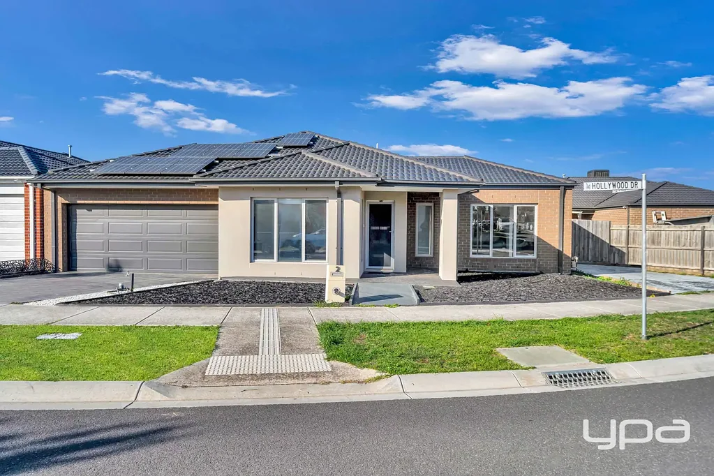2 Hollywood Drive, Roxburgh Park, VIC 3064