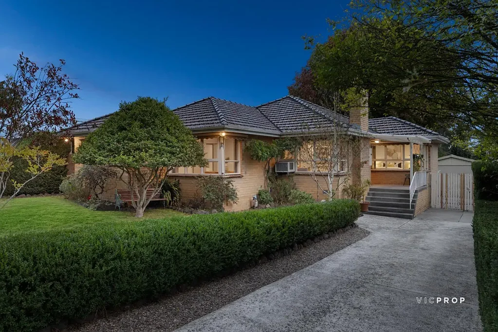 13 James Road, Ferntree Gully, VIC 3156