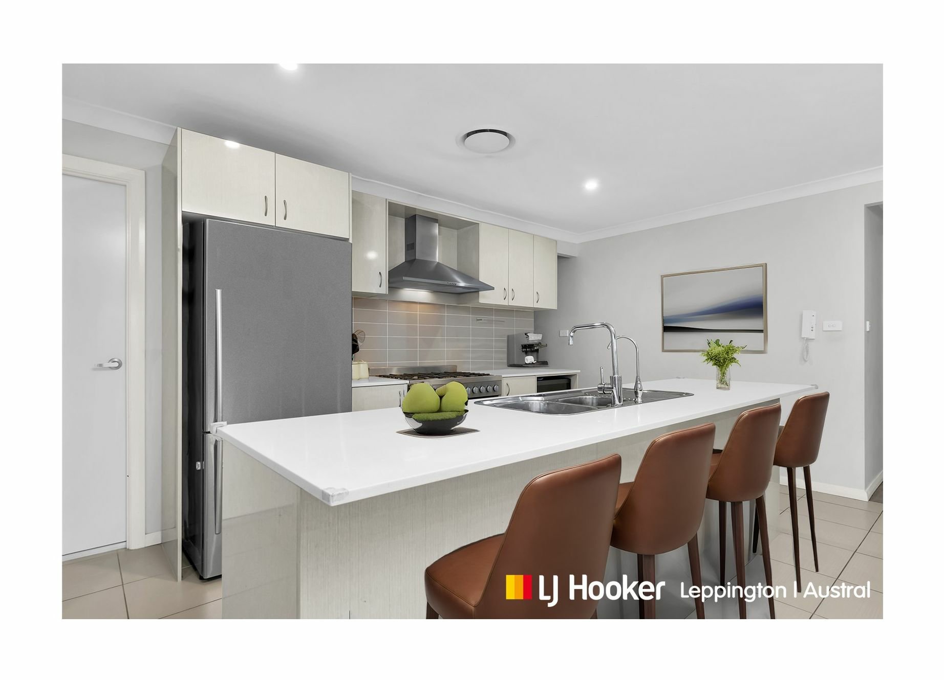 32 BUCKINGHAM LOOP, ORAN PARK NSW 2570, 0部屋, 0バスルーム, House