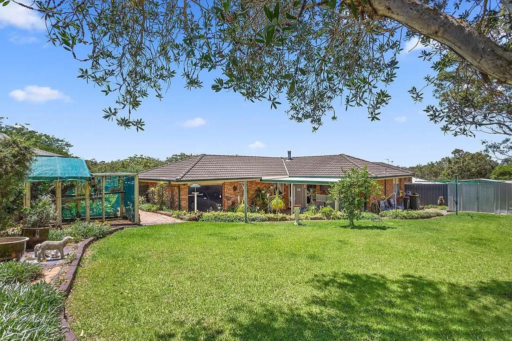 5 Nundah Close, Bomaderry, NSW 2541